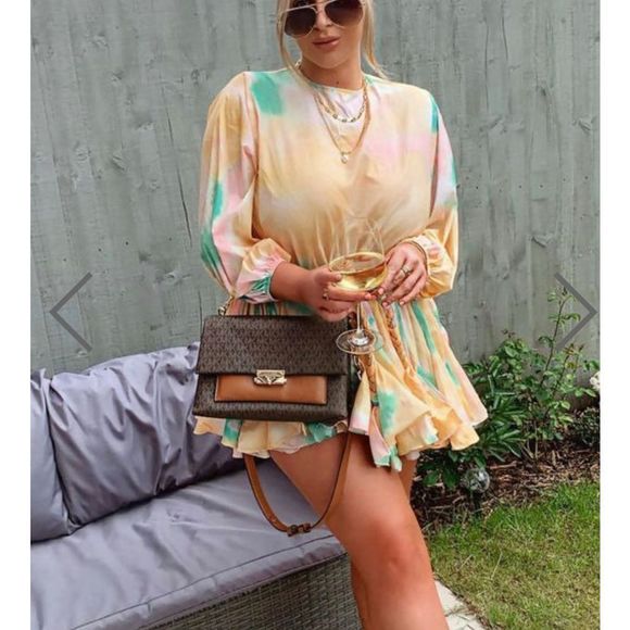 ✨NWOT✨SAVED BY THE DRESS✨YELLOW TIE-DYE MINI - Picture 3 of 7